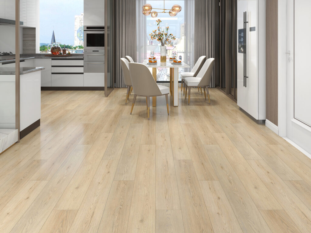 PVC vloer met lichte houtlook in eetkamer