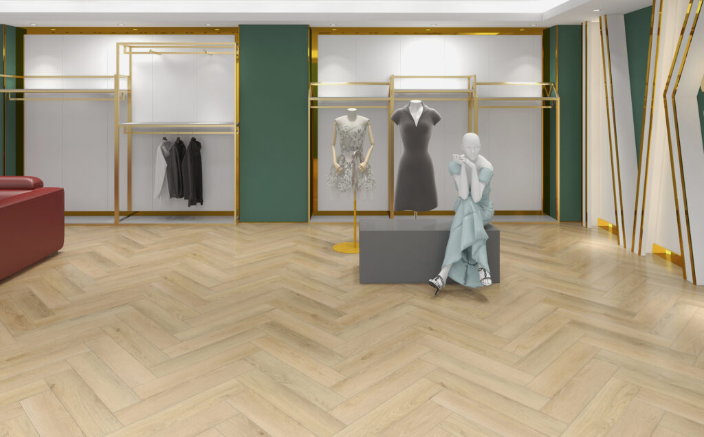 PVC visgraat vloer met lichte houtlook in winkel